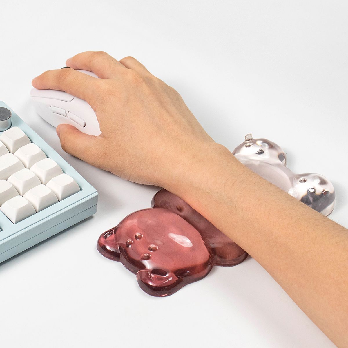 Cute Bear Shape Wrist Rest Tra - огляд і ціна Gaming Keyboard No Number Pad
